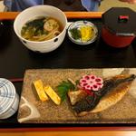 焼き魚定食(ユーユー カイカン )