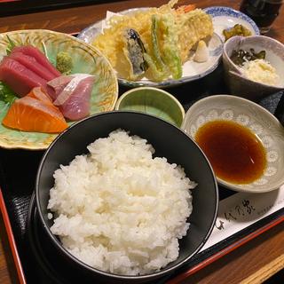 天ぷら・刺身定食(千代乃家)