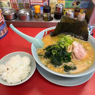 特製味噌チャーシュー麺中　半ライス　ほうれん草