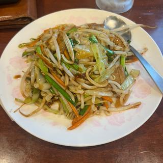 肉野菜炒め(長秀龍)