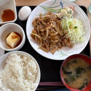 にんにくしょうが焼き定食