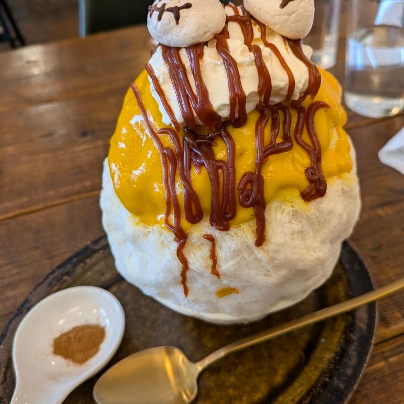 期間限定パンプキンパイ氷(こっそりカレー)