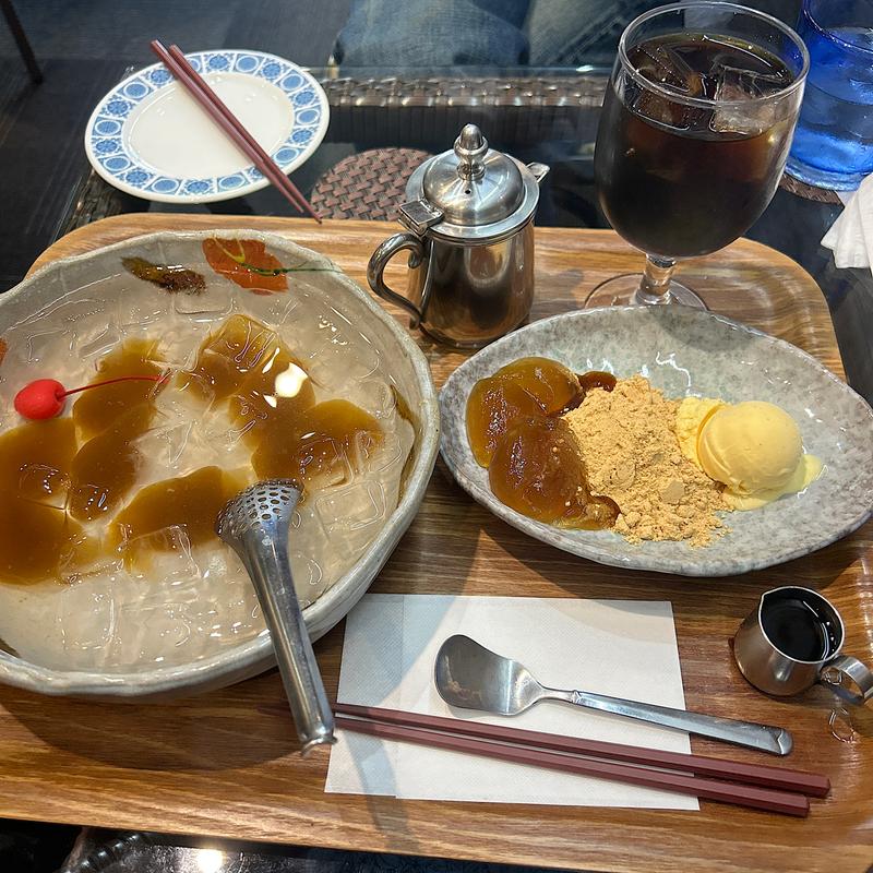 出来立てわらび餅(喫茶 キャンディーラップ)