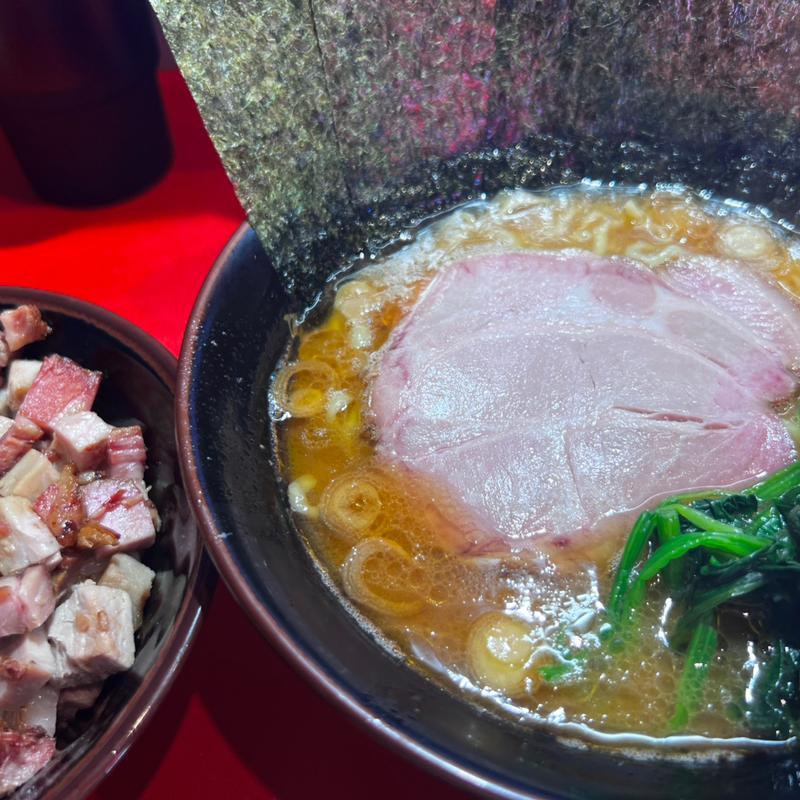 (横浜ラーメン斎藤家 日野店)