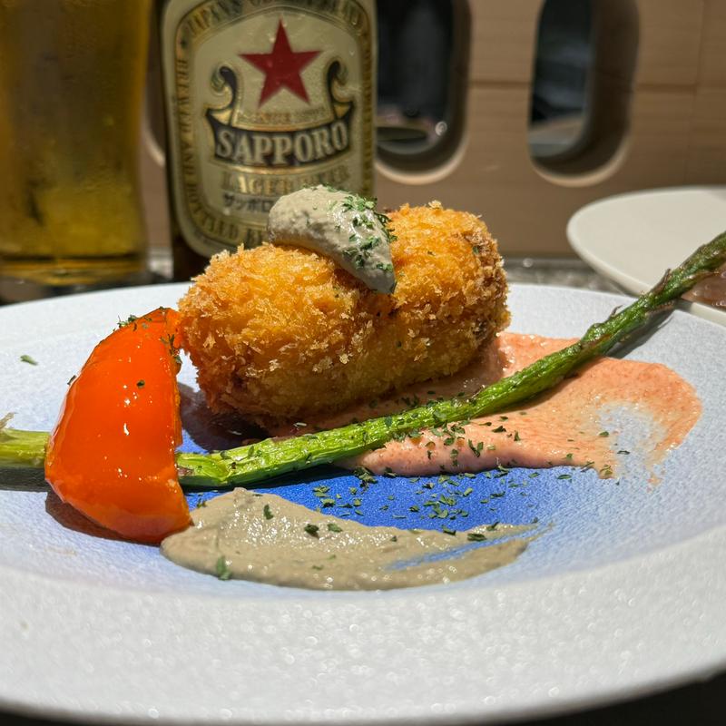 カニクリームコロッケ かにみそソース(和酒バル あず 日本酒バル 錦)