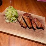 ねぎ塩牛タン(タンdeボラーチョ （デ）)
