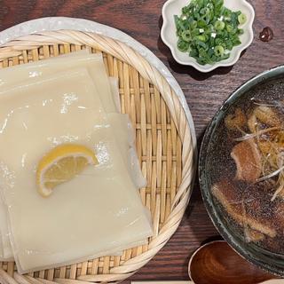 ナスと茸のつけ肉汁ひもかわうどん(ひもかわ桐生 池袋店 Himokawa-kiryu Ikebukuro)