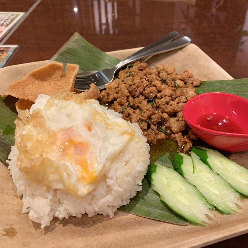 シェフ渾身のガパオライス(スコンター 錦店)