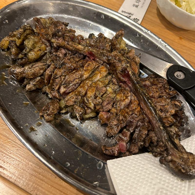 骨付きもも焼き(宮崎地鶏屋 嵐坊 宮崎駅店)