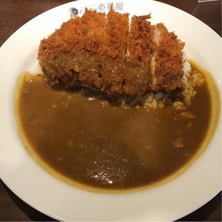 手仕込みとんかつカレー