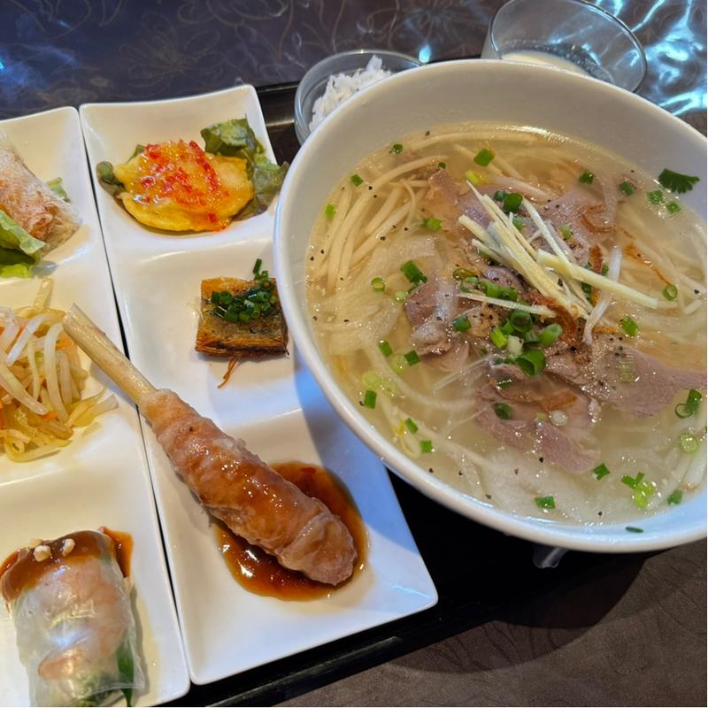 牛肉のフォー(Nha Viet Nam premier 二子玉川店)