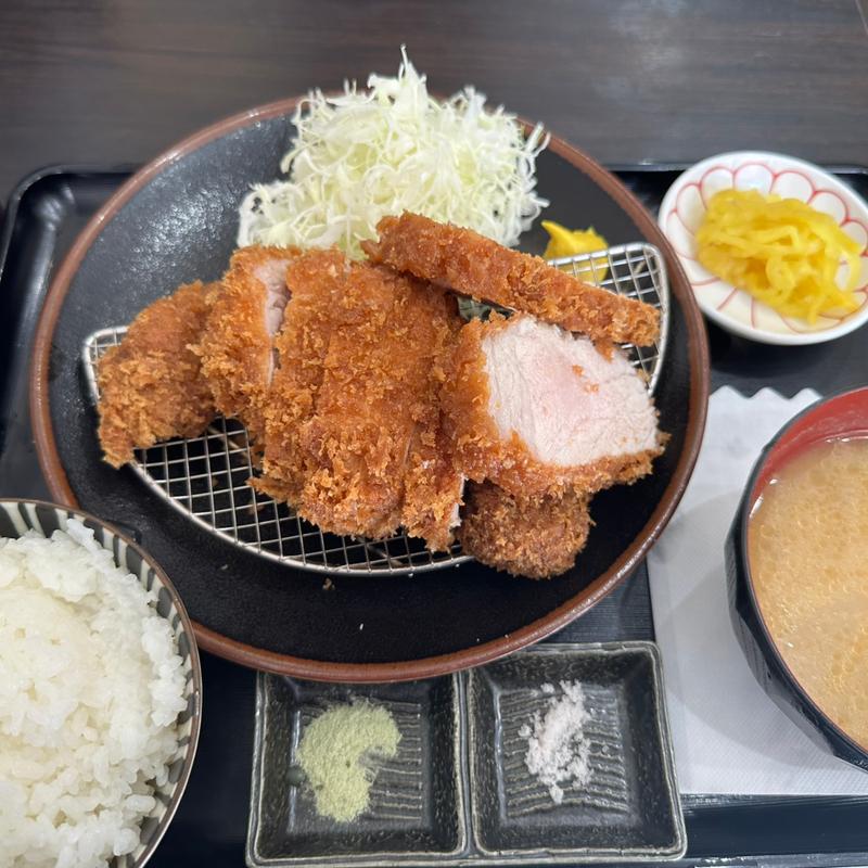 富士かつ定食(食事処 酒処 富士かつ)