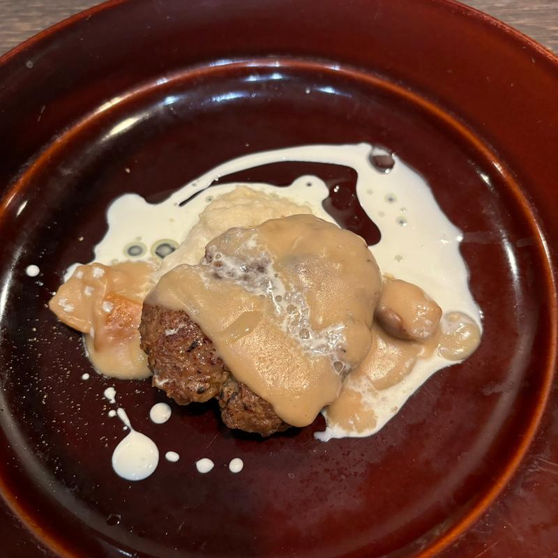 国産牛ハンバーグクリームソース(Green Italian TORCIA)