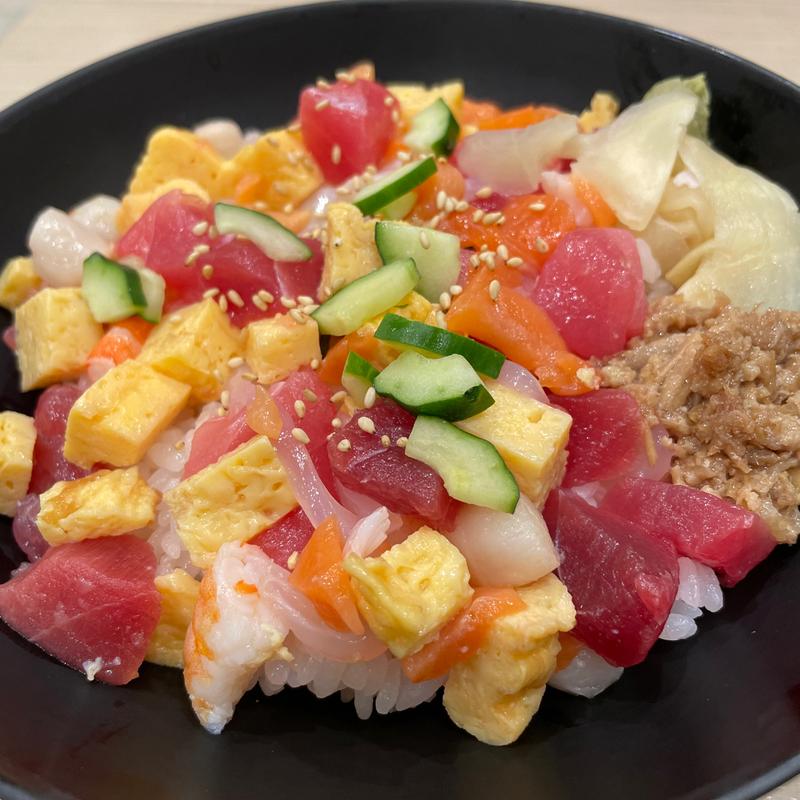 まかないちらし(つきじ鈴富 すし富 ららぽーと豊洲店)