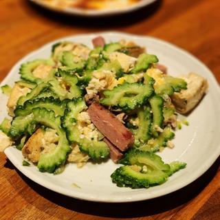 ゴーヤチャンプルー(ひとし 石敢當店 )