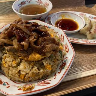 肉玉チャーハン(萬龍 東京ドームシティ店)