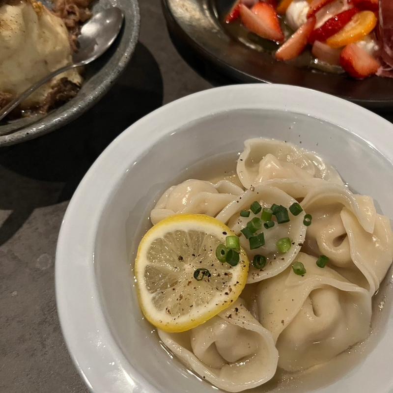 (ルロワと満月とワイン。)