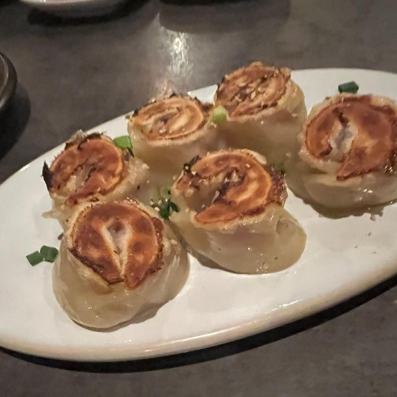 (ルロワと満月とワイン。)