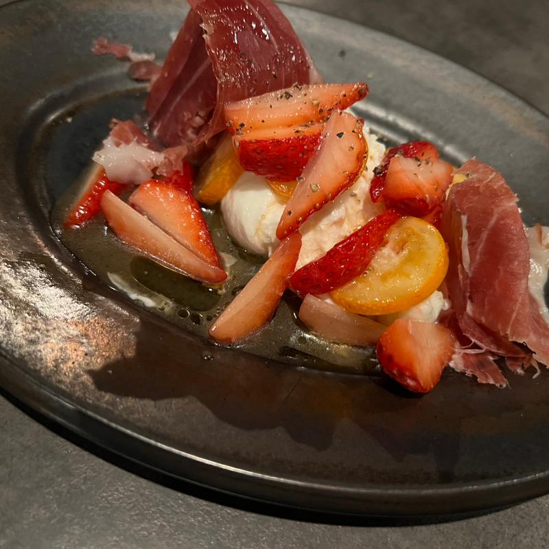 (ルロワと満月とワイン。)