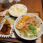 ごろごろ野菜のごちそう豚汁定食(アジフライ付き)