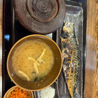 さば文化干し定食(炭火焼干物定食 しんぱち食堂 ウィング上大岡店)