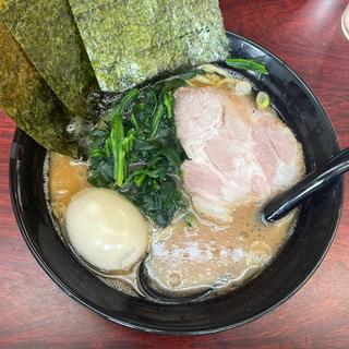 ラーメン（並）(武蔵家 菊名店 （ムサシヤ）)