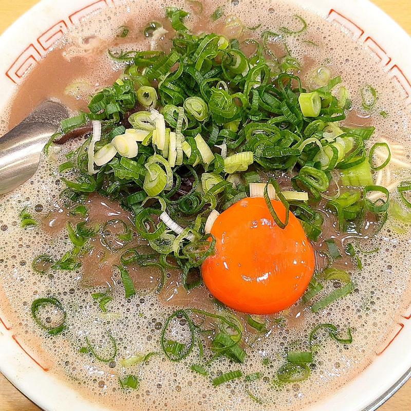 月見ラーメン バリネギ(博多ラーメン 和)