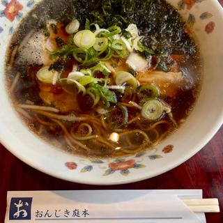 醤油ラーメン(おんじき庭本新函館北斗駅前店)