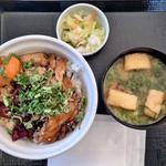 炙り鶏丼(なか卯 河原町丸太町店 )