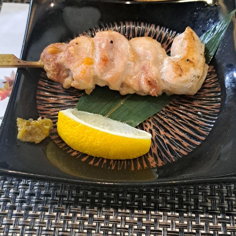 串焼き鶏もも(石庭 （せきてい）)