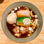 だしそば(味玉入り)中太麺(だしと麺 遊泳)