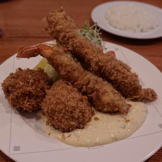 ミックスフライ  （スープ・ライス付き）(レストラン・サカキ （RESTAURANT SAKAKI）)