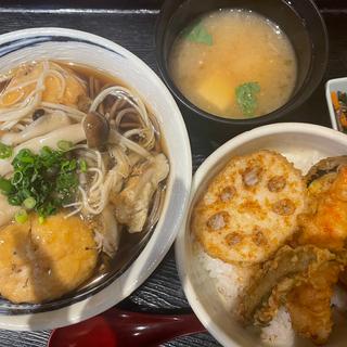 きのこ餡そばと小天丼(浅草割烹天とよ神保町店)