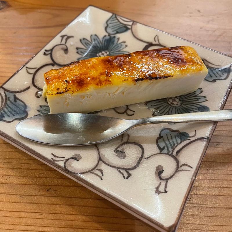 カタラーナ（ハーフ）(tenohira)