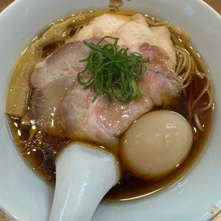 特製醤油らぁ麺(らぁ麺 はやし田 横浜店)