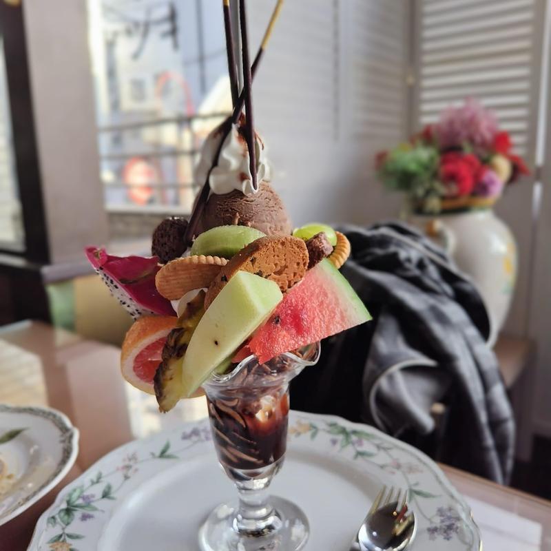 チョコレートパフェ(喫茶 ツヅキ)