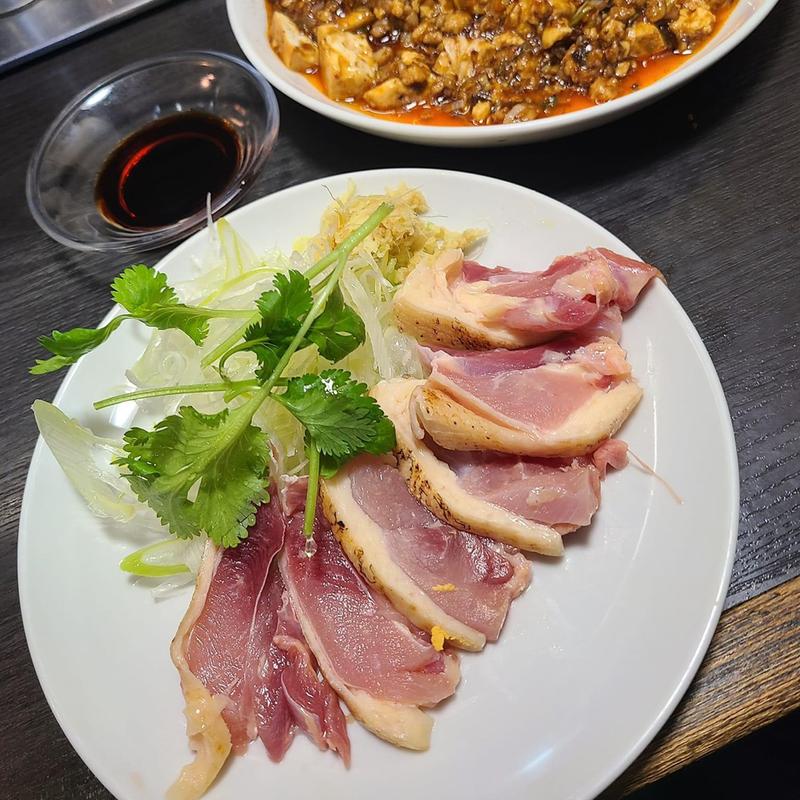 薩摩地鶏の刺し身(支那そば屋 こうや )