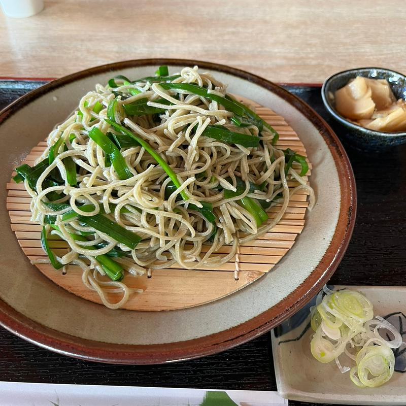 ニラそば(一庵 （イオリ）)
