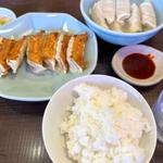 焼き餃子と水餃子セット