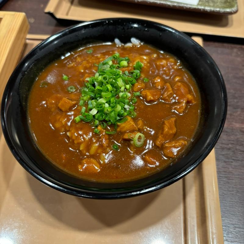 そば屋の小カレー丼(八郎そば 白岡店)