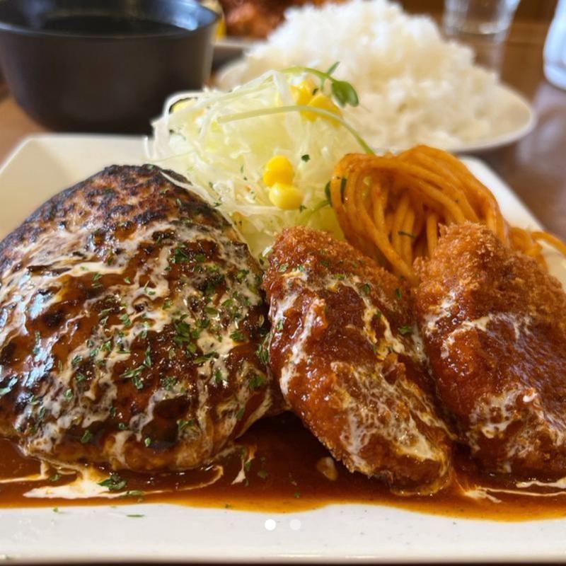 ハンバーグ、ロースカツ(きたがわ )