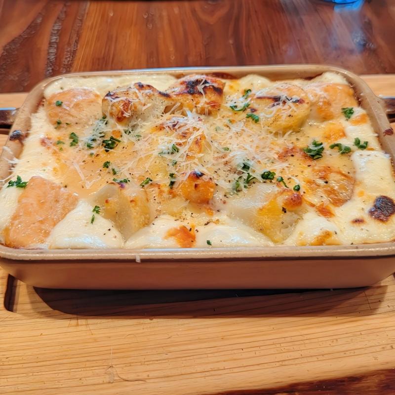 秋鮭と里芋の味噌ドリア(TONDAMACHI CAFE)