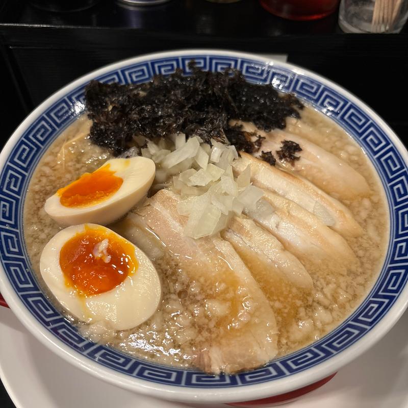 特製背脂中華そば(ラーメンなおじ 西新宿店)