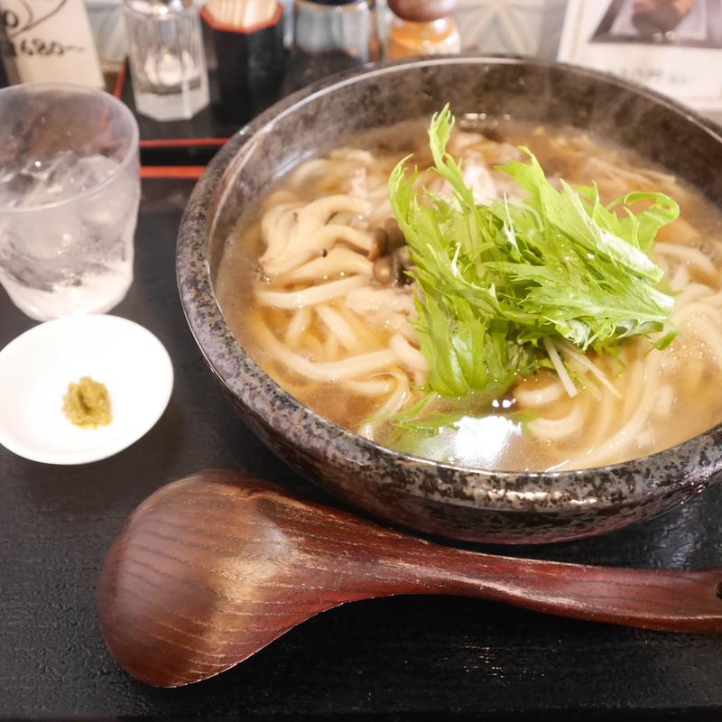 黒豚のはりはりうどん(うどん 千代)