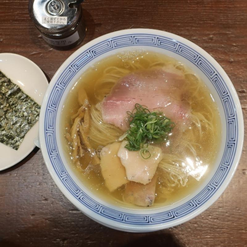 白醤油らぁめん(らぁめん 信 shin)