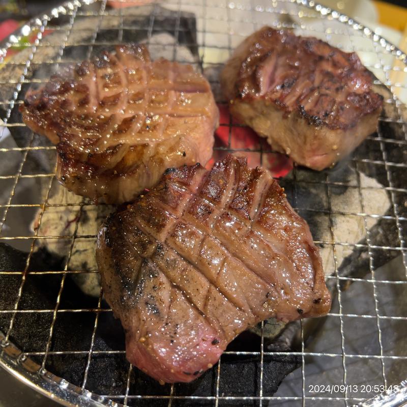 厚切り上タン塩(長春館)