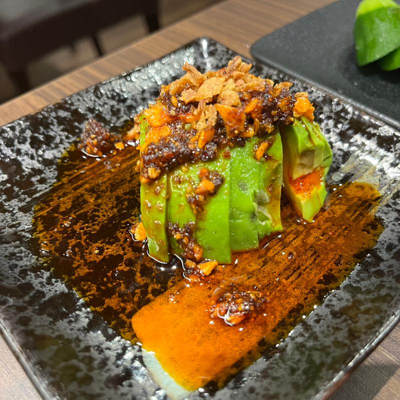 アボガドラー油(酒場食堂 菊富士本店 勝田台駅)