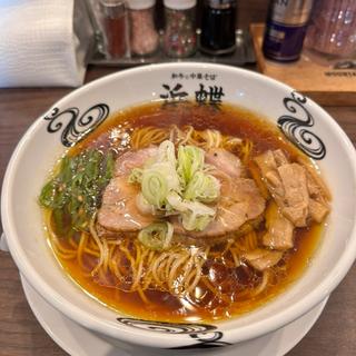 浜蝶式　比内地鶏とガーリックポークの醬油拉麺(和牛と中華そば浜蝶)