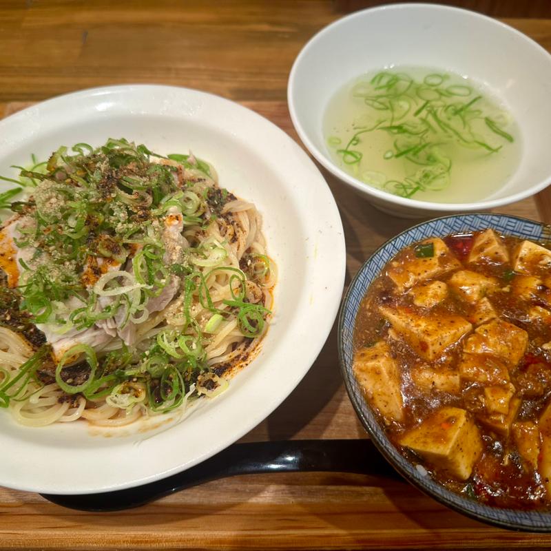 四川チキン冷麺(伊蔵八味噌らーめん)