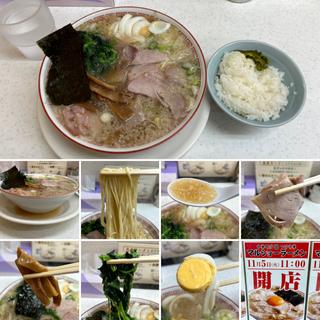 中華そばにゆで玉子(マルショーラーメン 中野店)